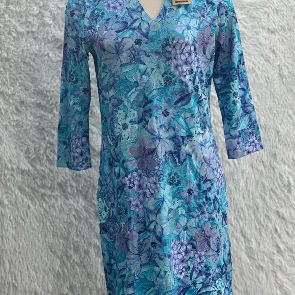 New Floral Blue and Purple Dress size small